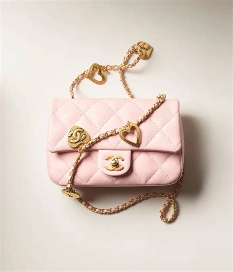 sac boule chanel|Chanel flap bags.